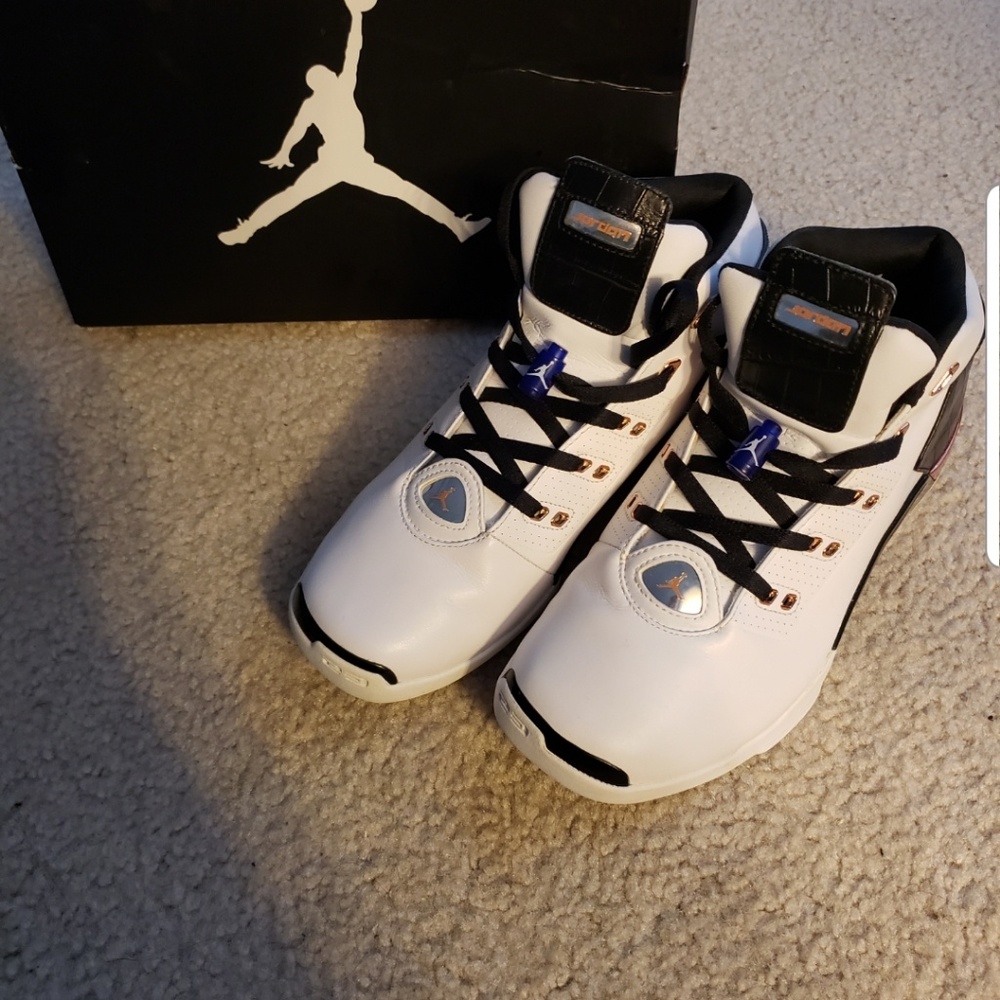 Jordan Retro 17 Copper Size 9